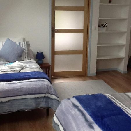 Captivating 2-Bed House With Log Burner In Kérien 외부 사진