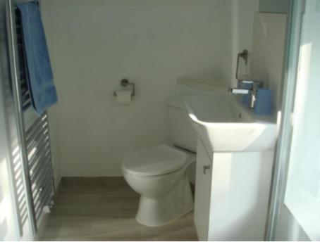 Captivating 2-Bed House With Log Burner In Kérien 외부 사진