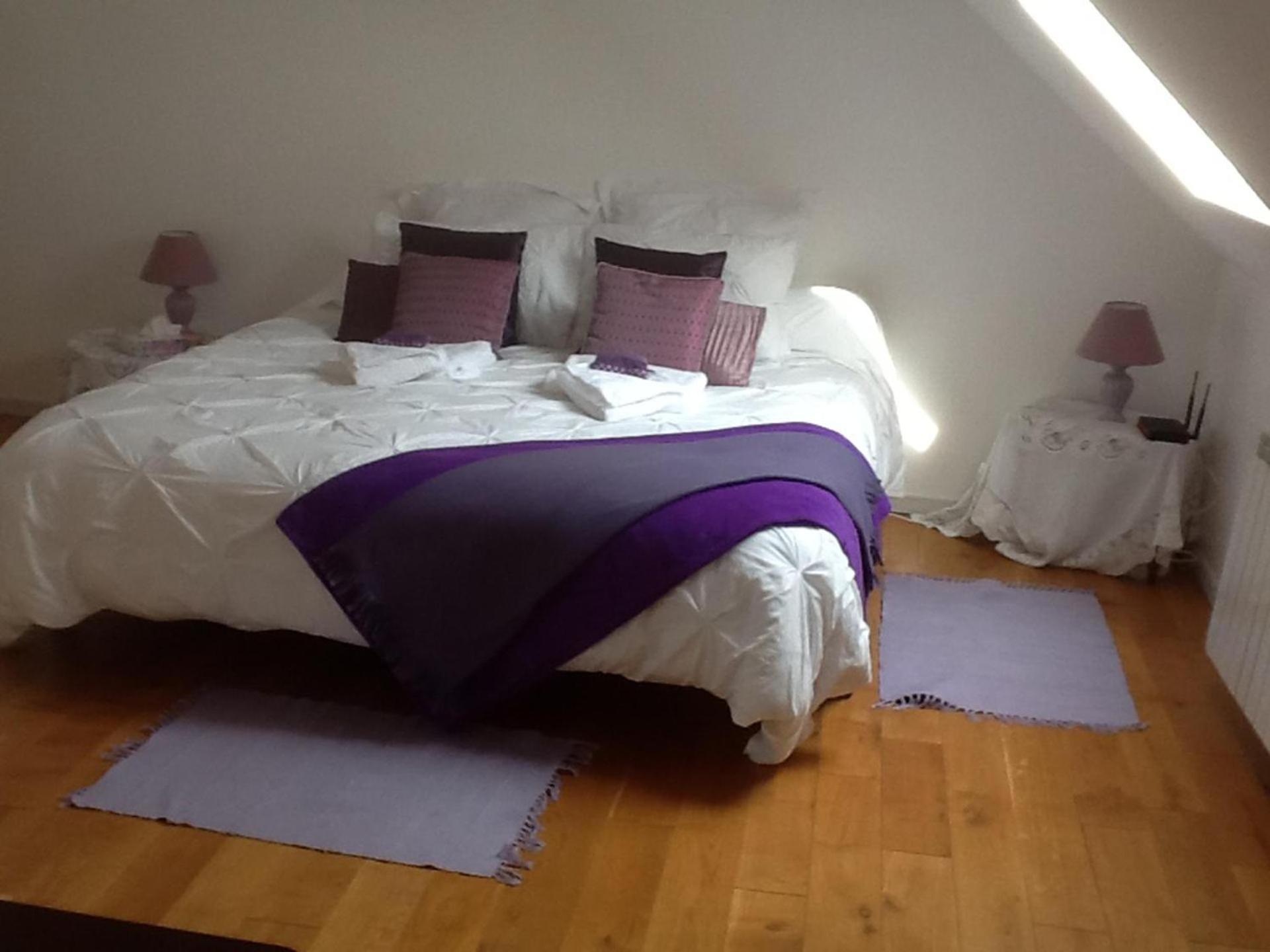 Captivating 2-Bed House With Log Burner In Kérien 외부 사진