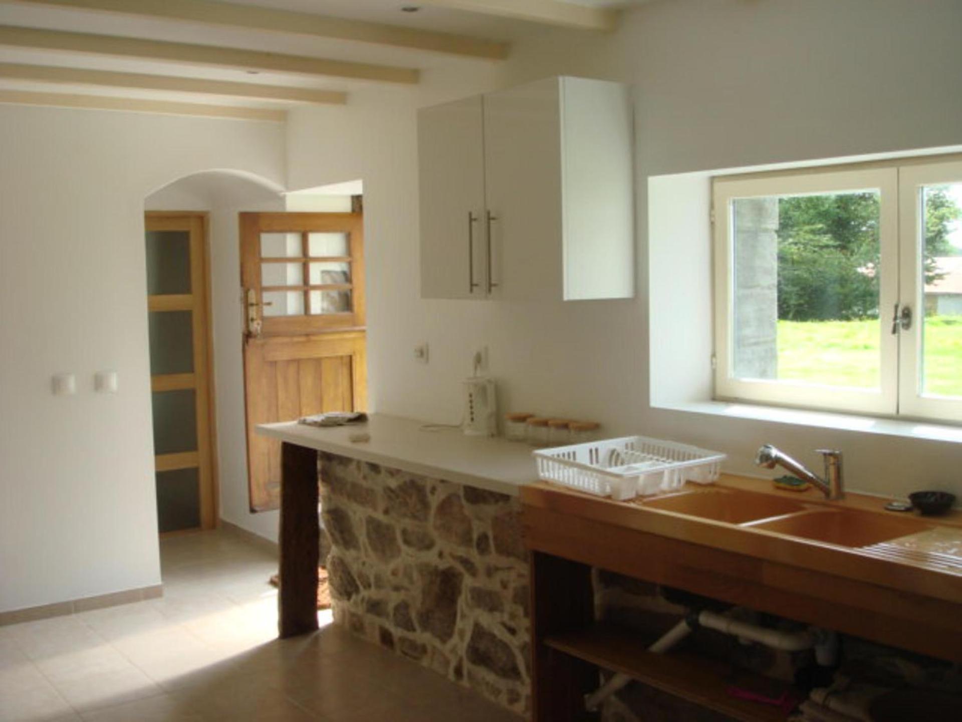 Captivating 2-Bed House With Log Burner In Kérien 외부 사진