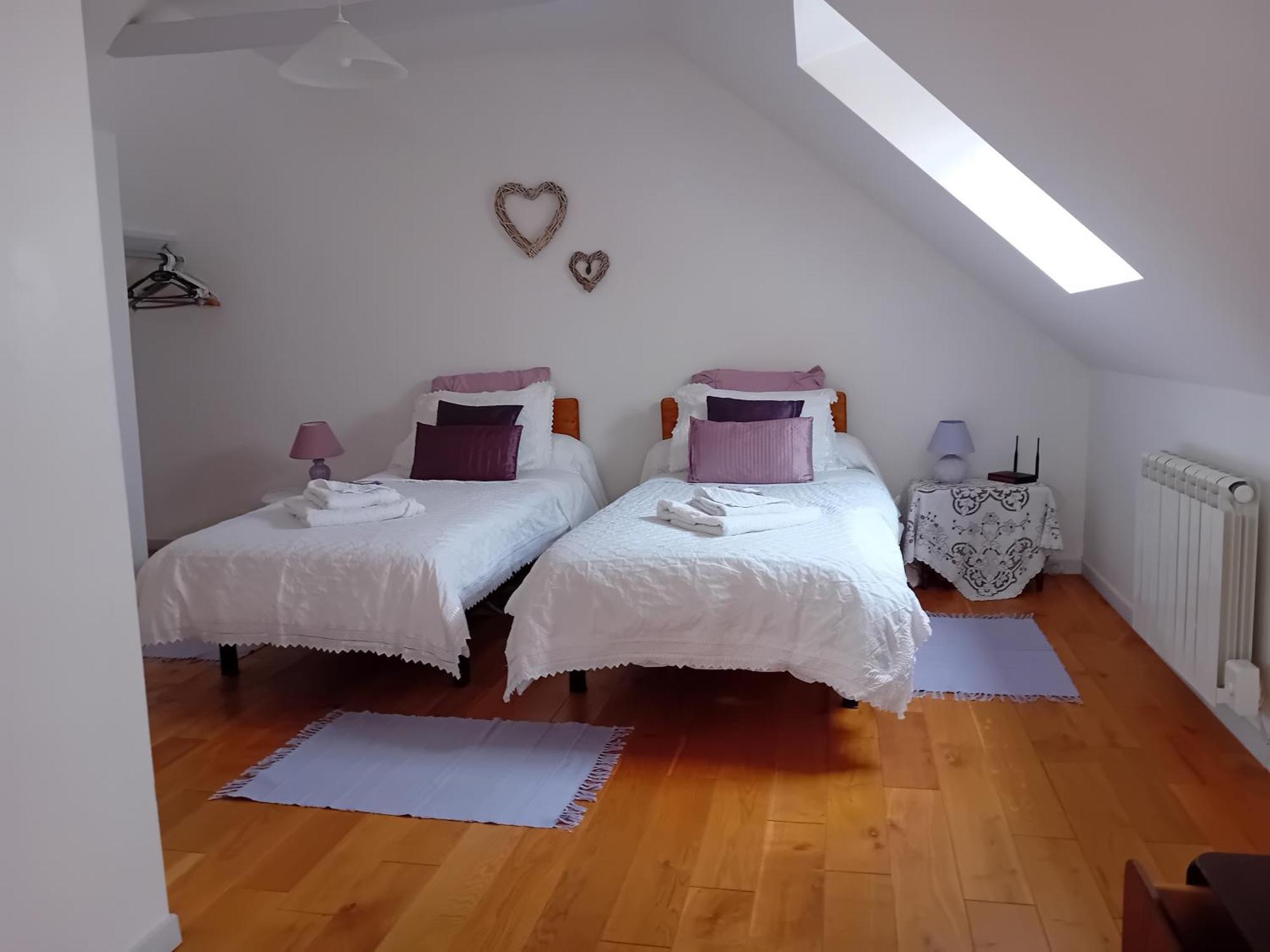Captivating 2-Bed House With Log Burner In Kérien 외부 사진